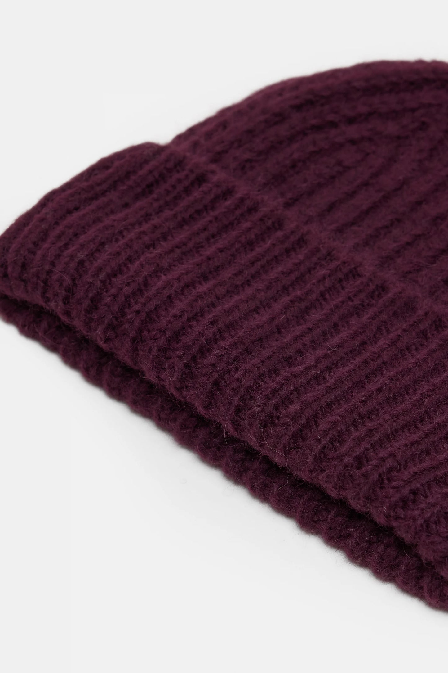 Closed Hat Dark Raisin Red