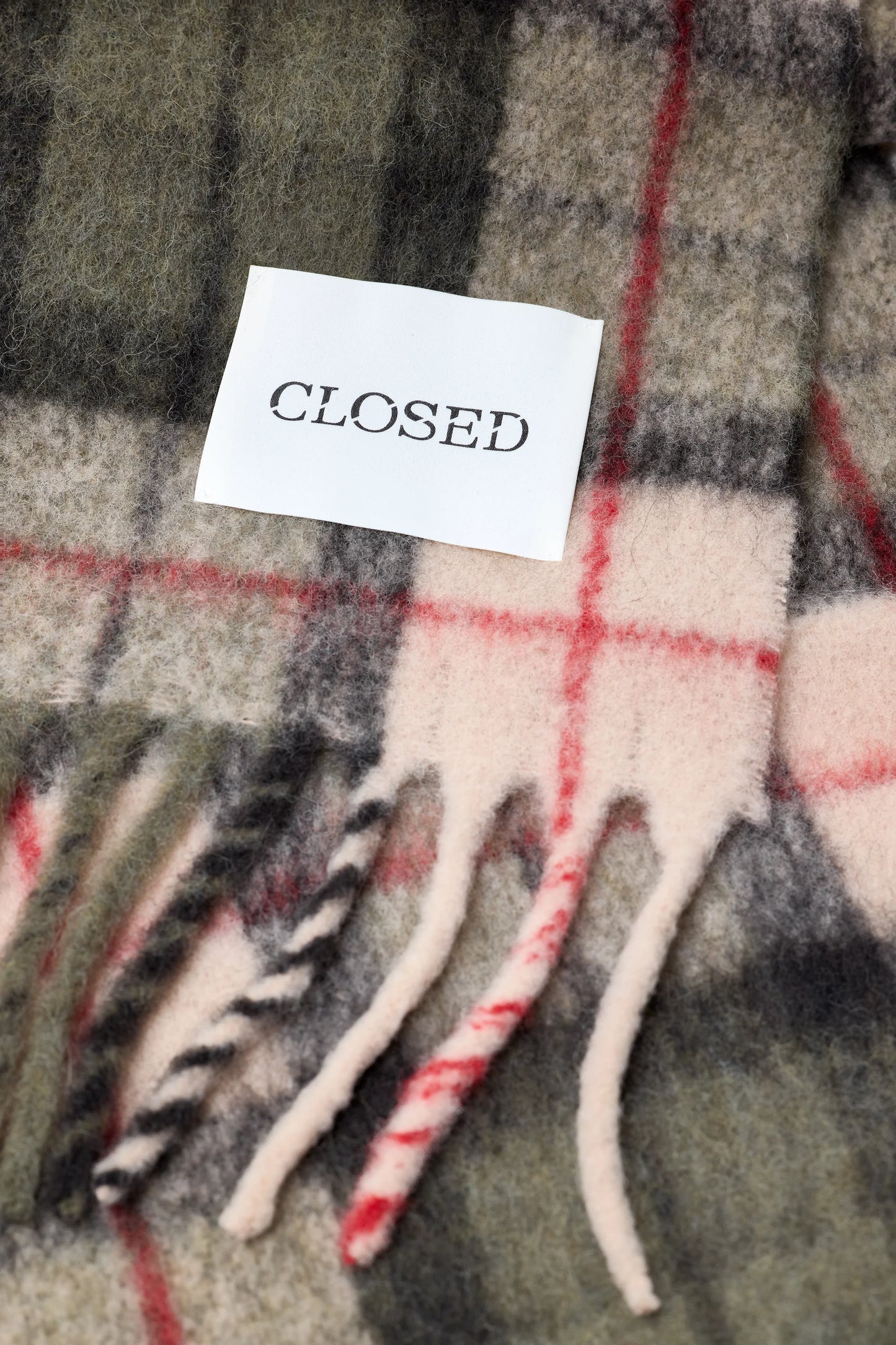 Closed Scarf Woman Pale Pink
