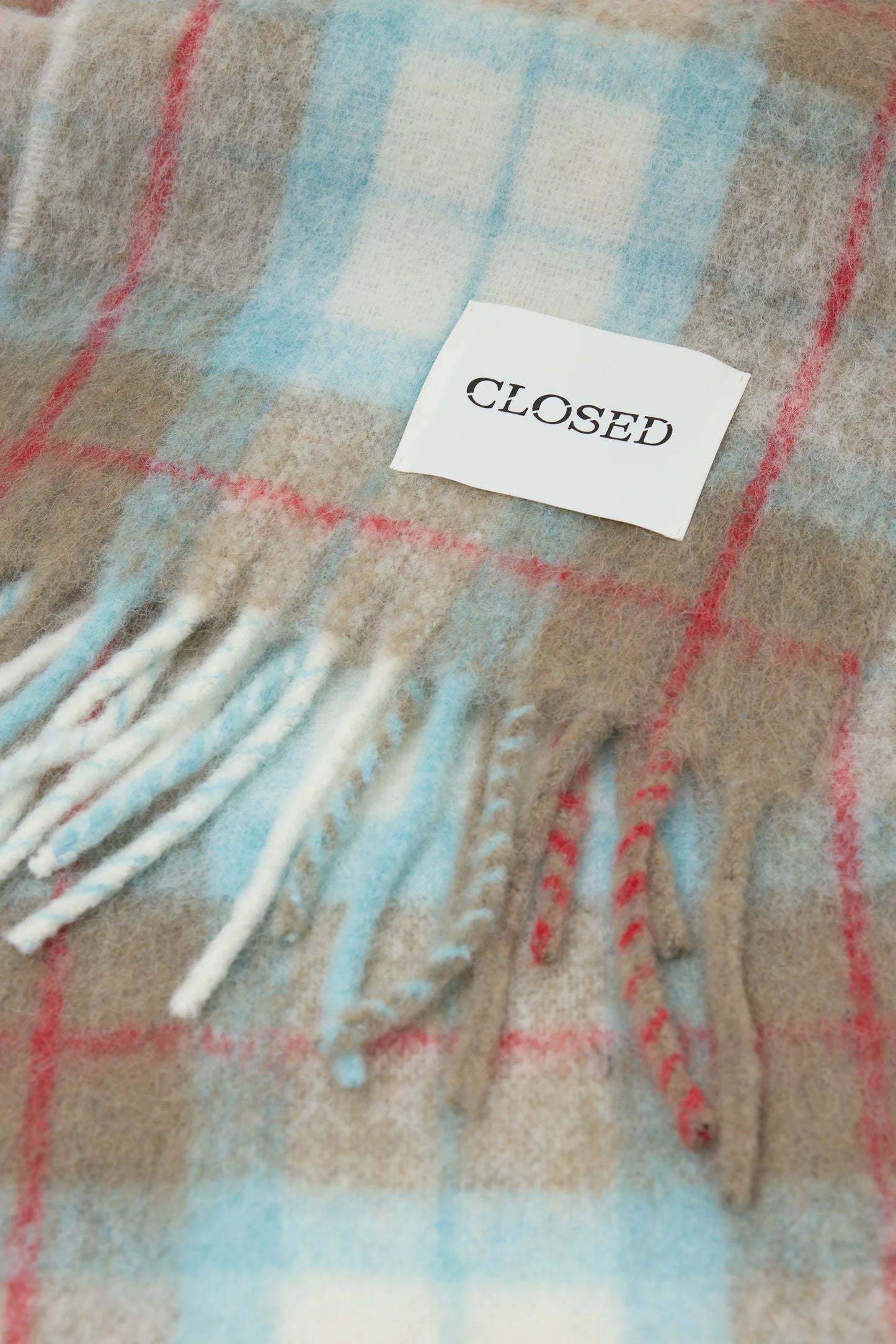 Closed Scarf Woman Clay Beige