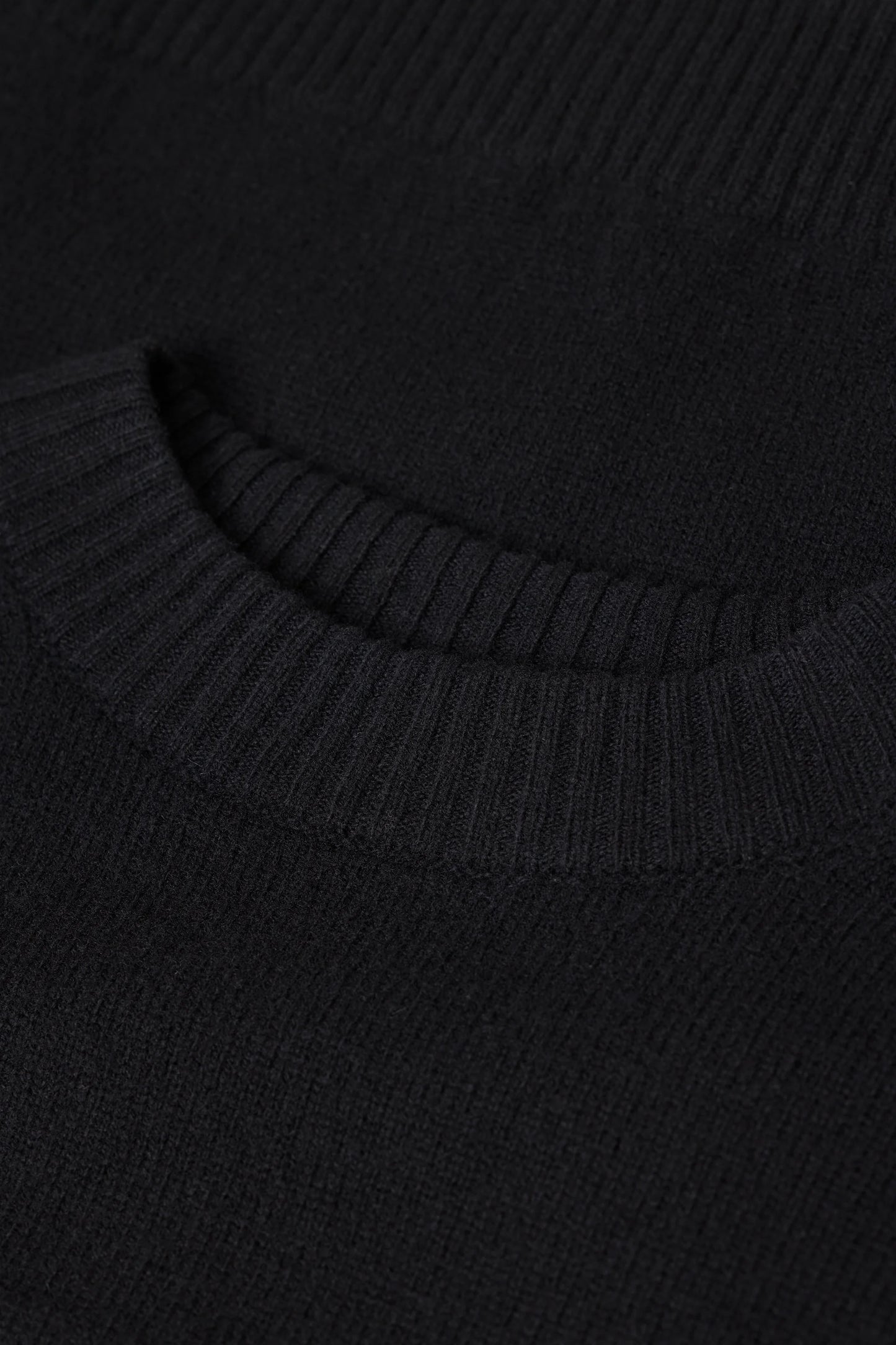 Closed Sweater Woman Crew Neck Cropped Black