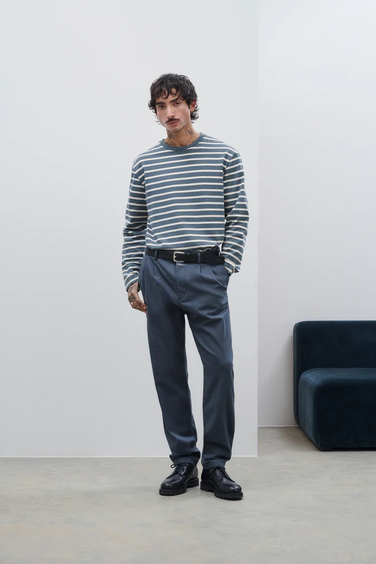 Closed Trouser Man Bergen Smokey Blue