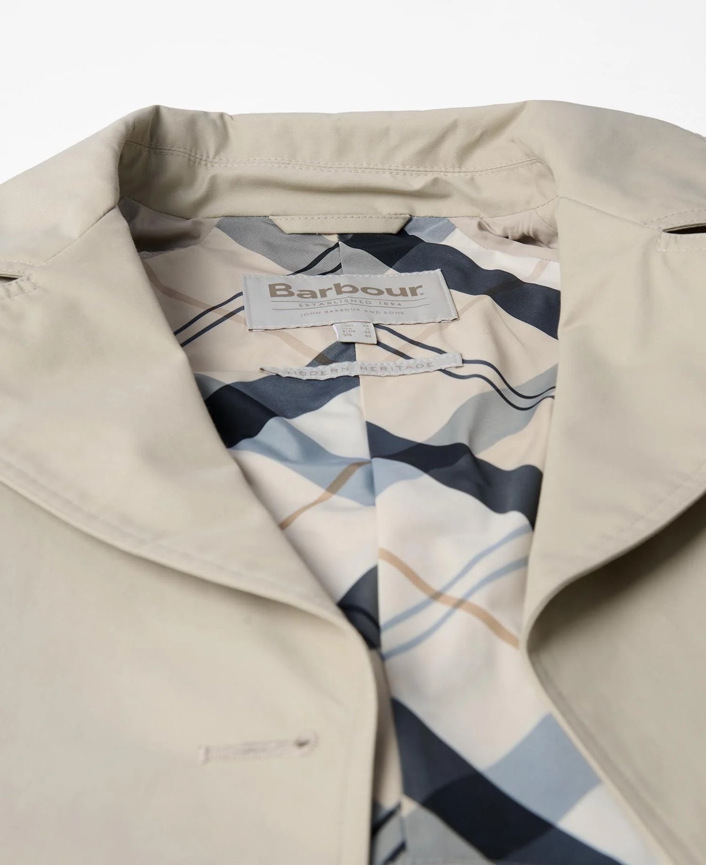 Barbour Jacket Woman Maisy Showerproof Light Sand