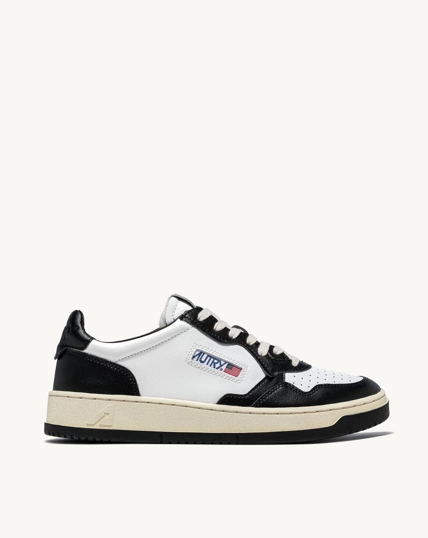 Autry WB01 White/Black Bicolor Sneakers