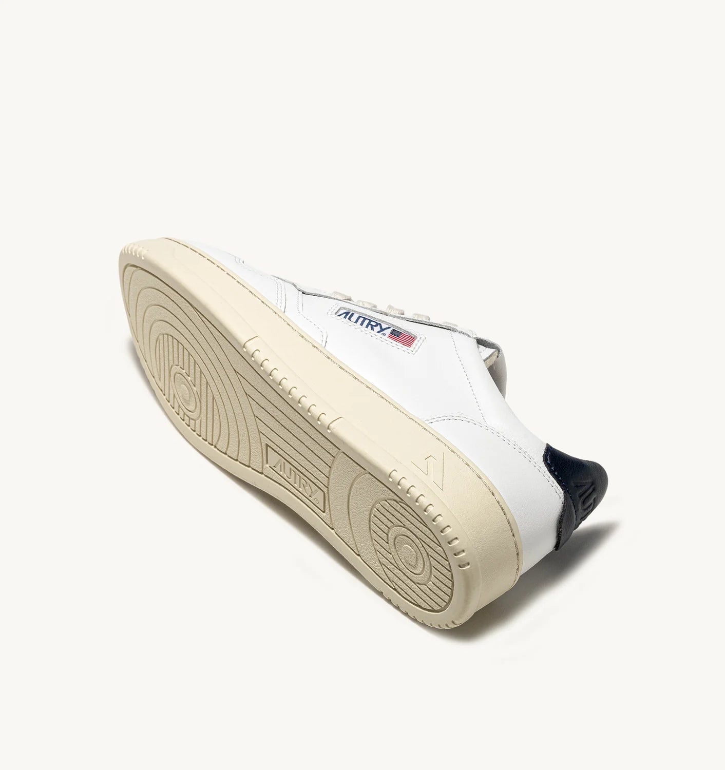 Autry LL12 White/Space sneakers