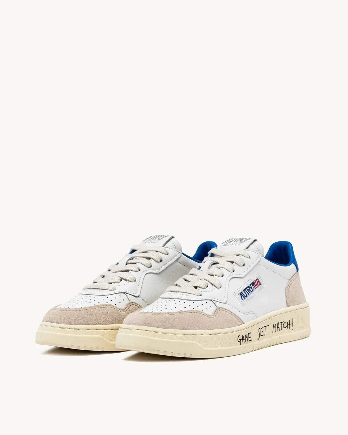 Autry MA06 White/PLBlue Match/Suede Sneakers