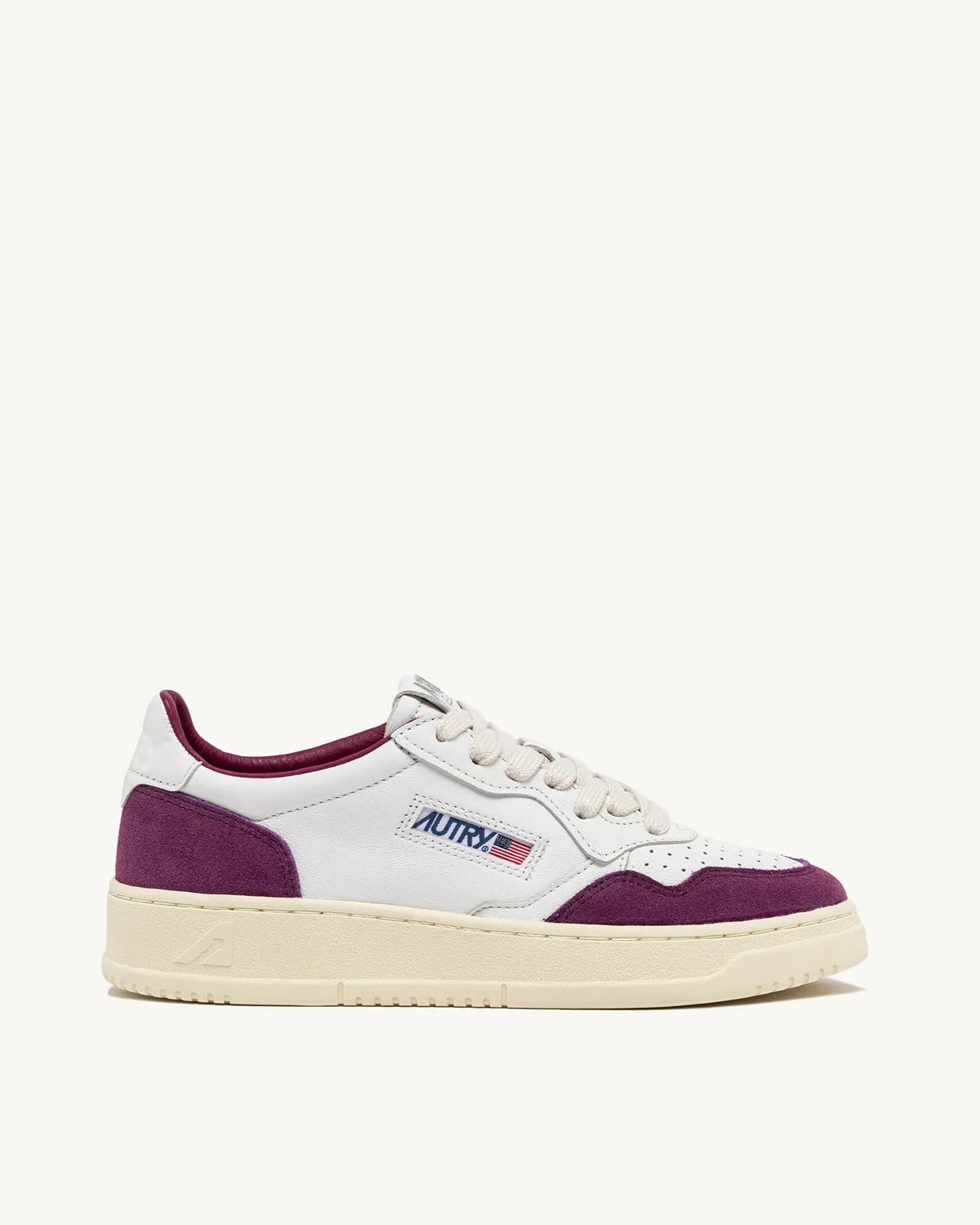 Autry GS39 White/Scarlet sneakers