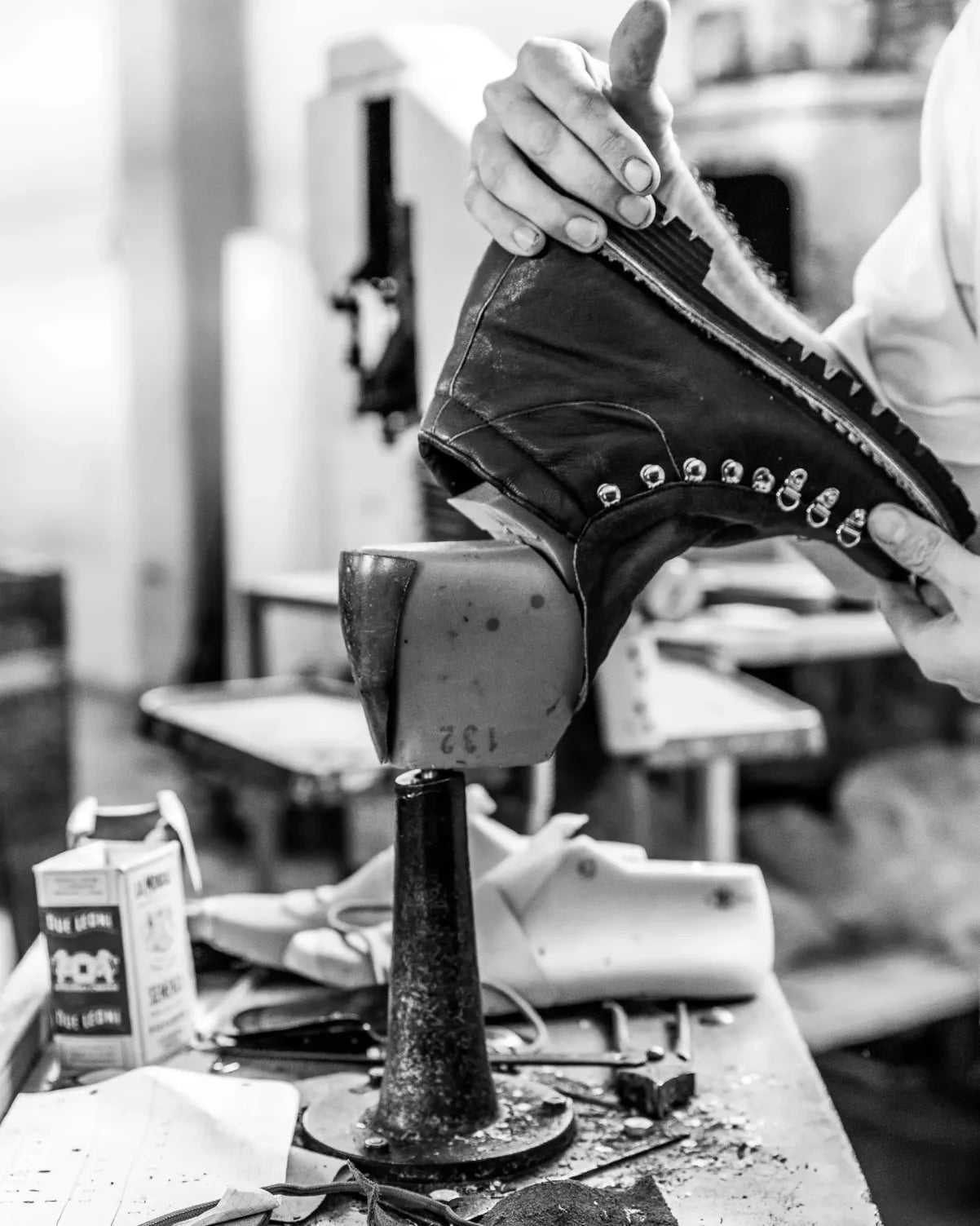 Le Cortina Heritage Washed Boots Taupe