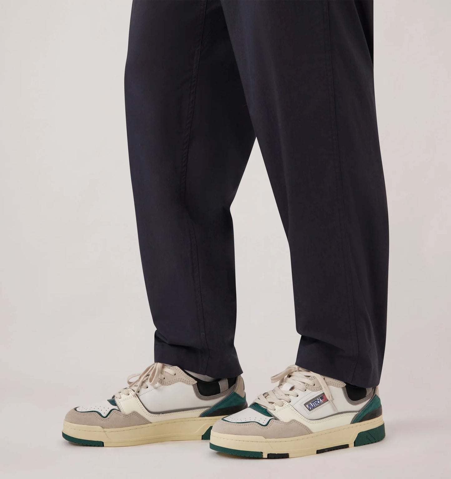 Autry MC10 White/Forest Clc sneakers