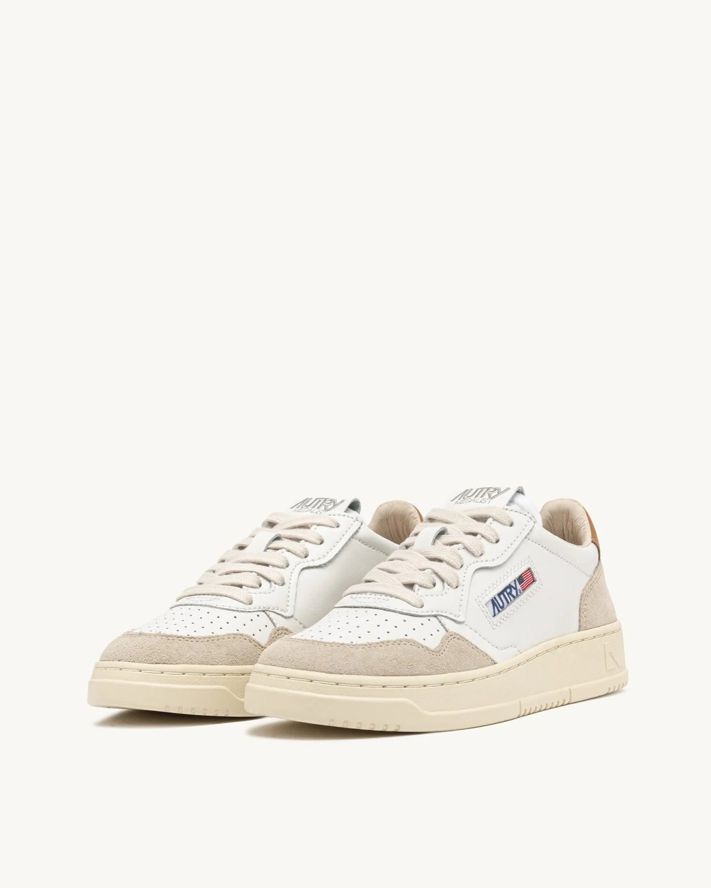 Autry LS02 White/Brinsug sneakers