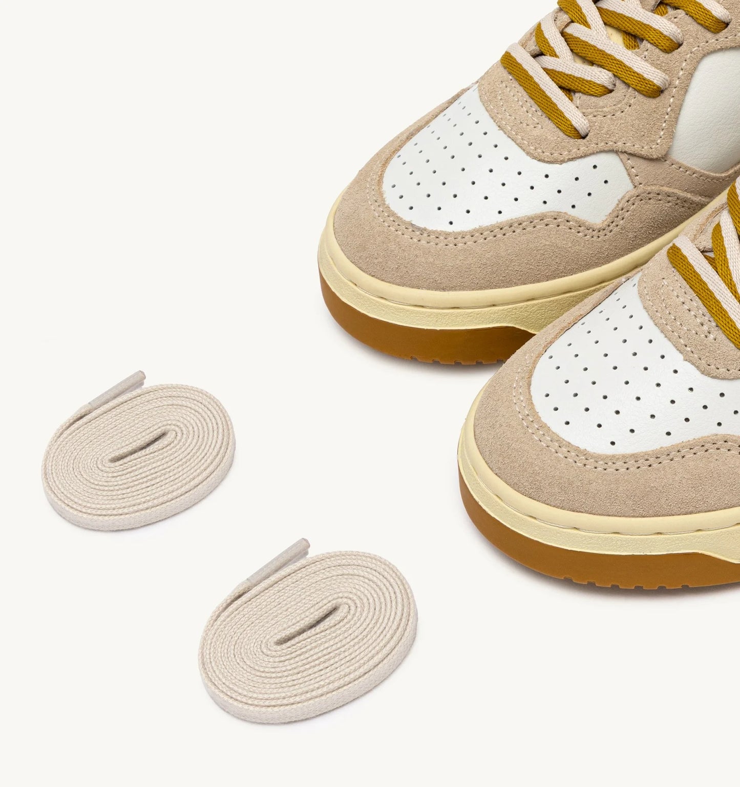 Autry BW03 Wood/White/Sand sneakers