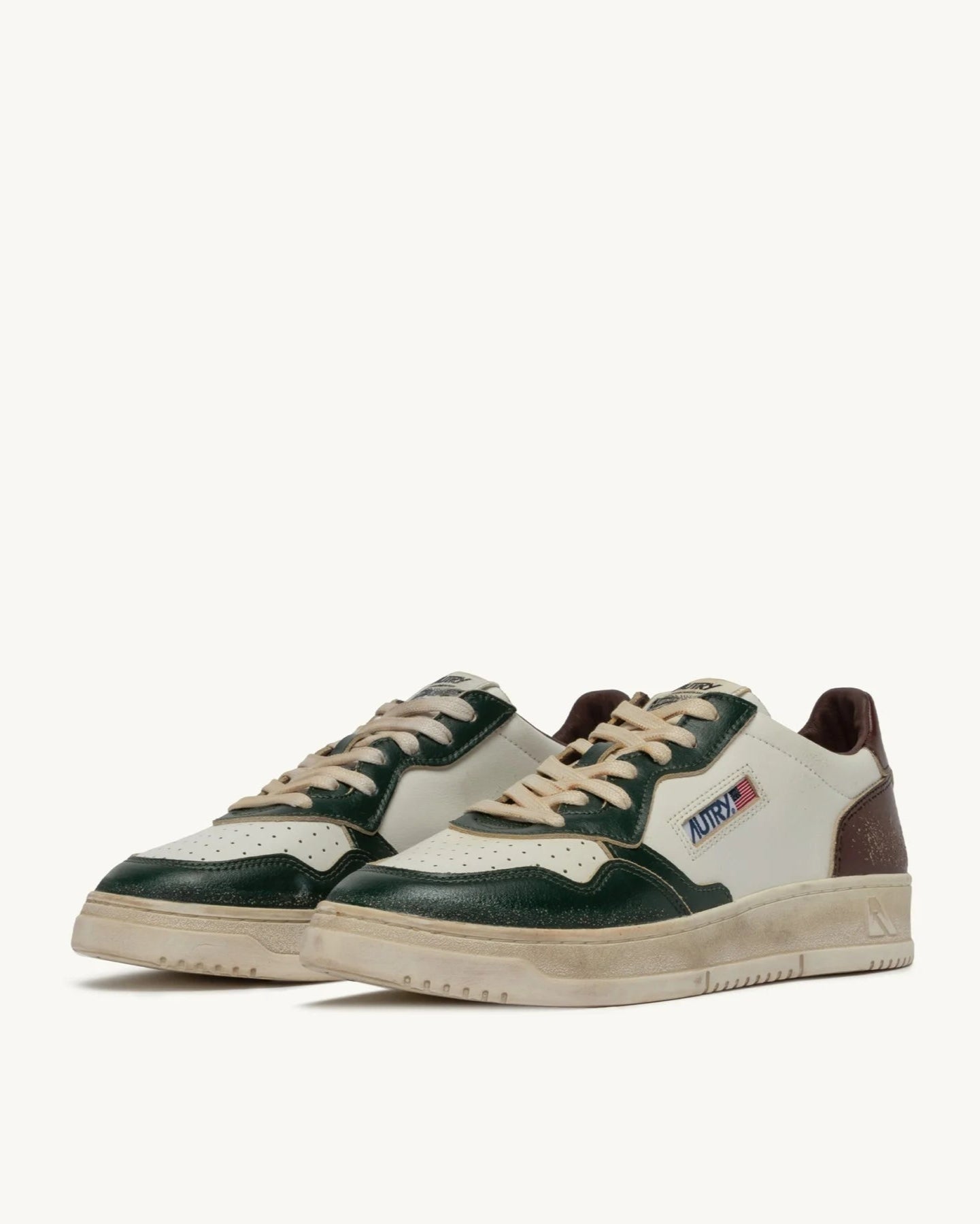 Autry SV52 White/Pine/Rum sneakers
