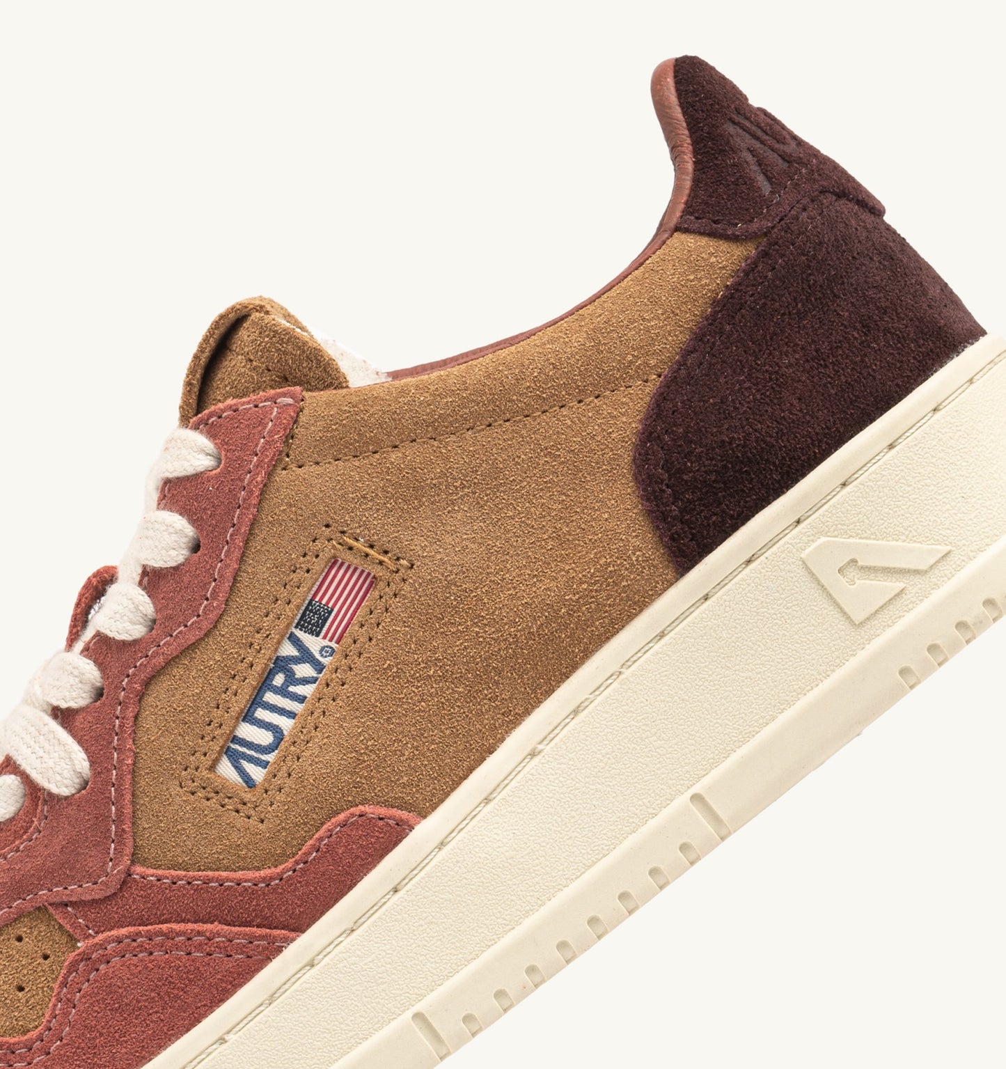 Autry TS20 Tric Suede Bonsrt/Wine sneakers