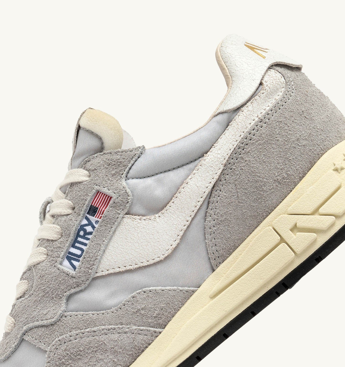 Autry NC12 Nylon/Crack Wht/Vapblu sneakers