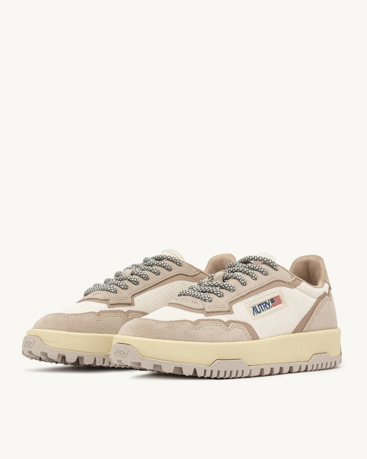 Autry AK03 Whis/Sand sneakers