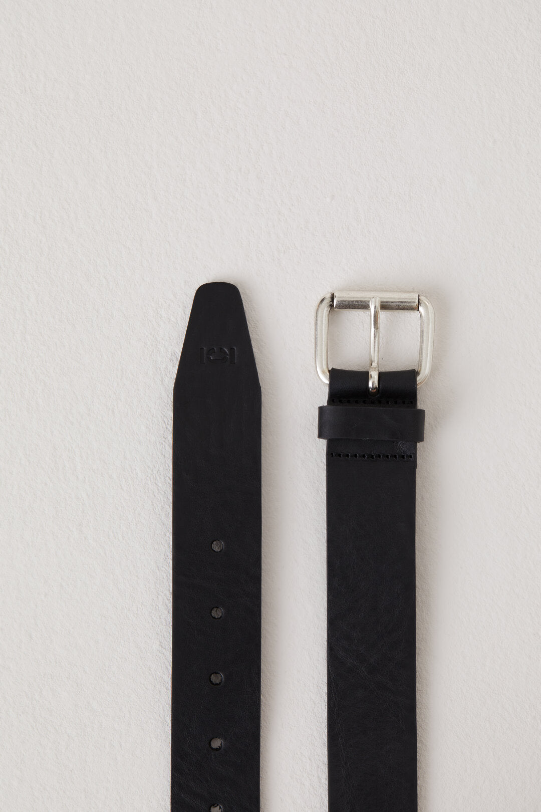 Closed Belt Man Black