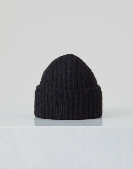 Closed Hat 2 Dark Night