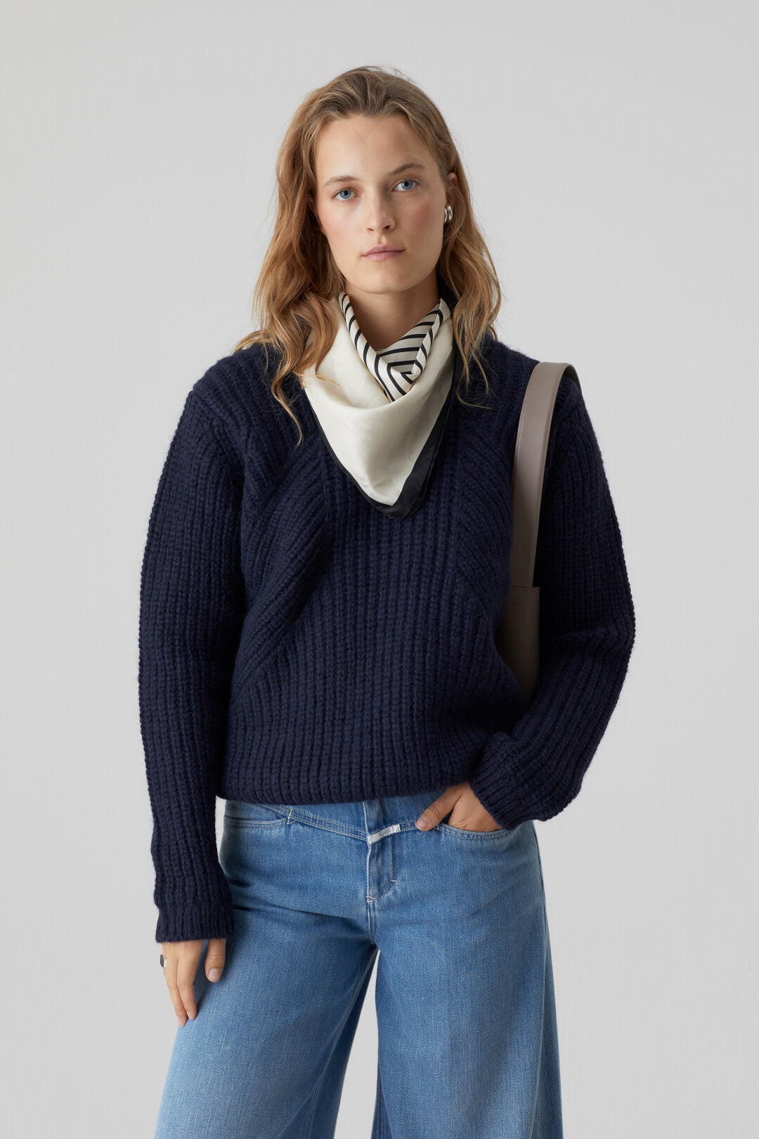 Closed Sweater Woman Crew Neck Long Sleeve Dark Night F3