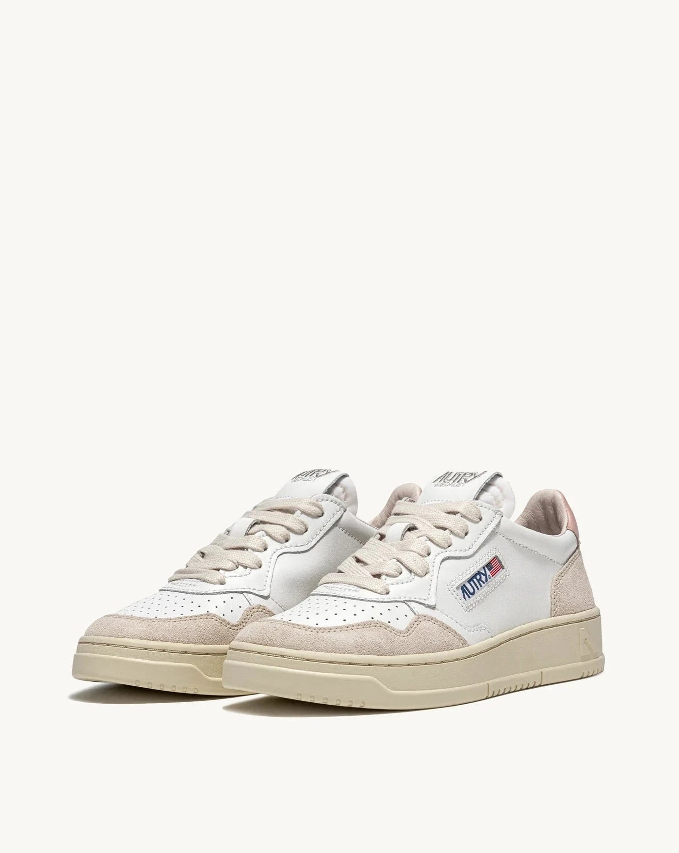 Autry LS37 White/Pow sneakers