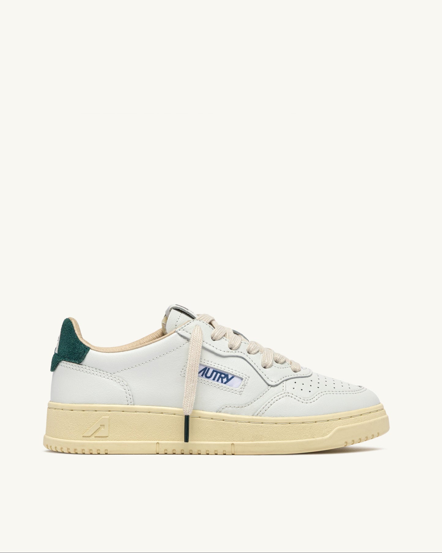 Autry BJ02 White/Dark Sea