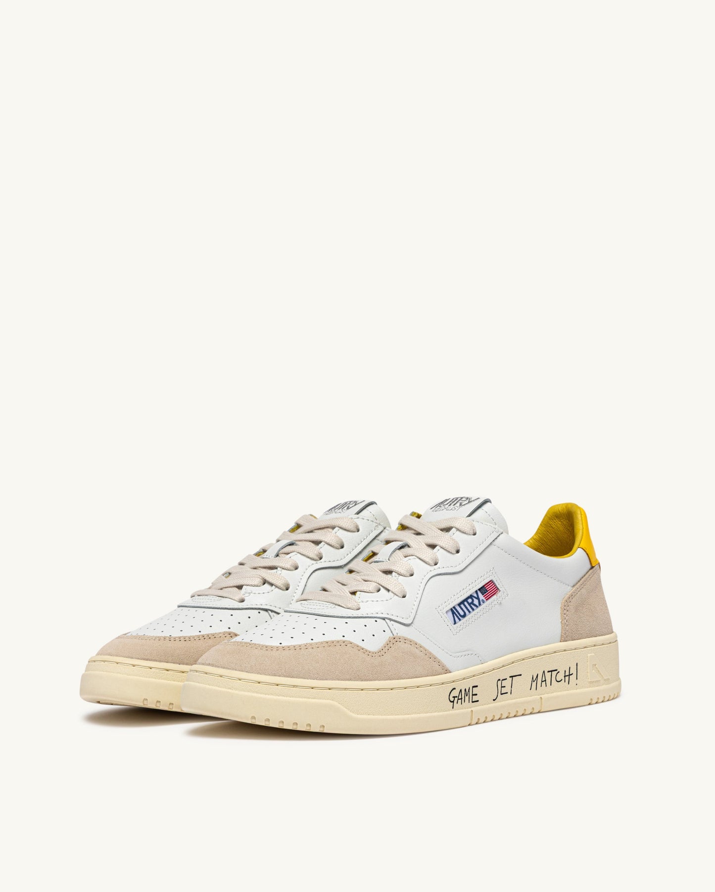 Autry MA12 White/Slicker Match/Suede Sneakers