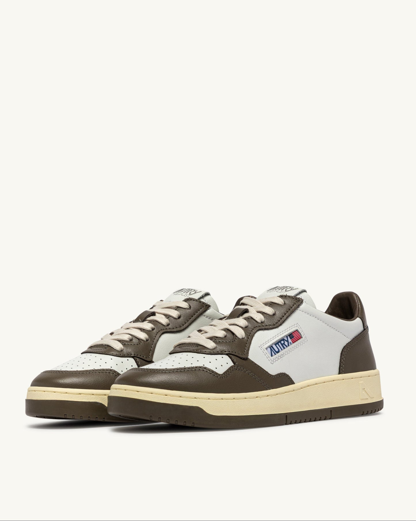 Autry WB68 White/Chocolate Bicolor Sneakers