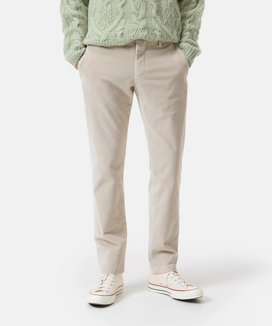 Closed Trouser Man Clifton Corduroy Silt Grey