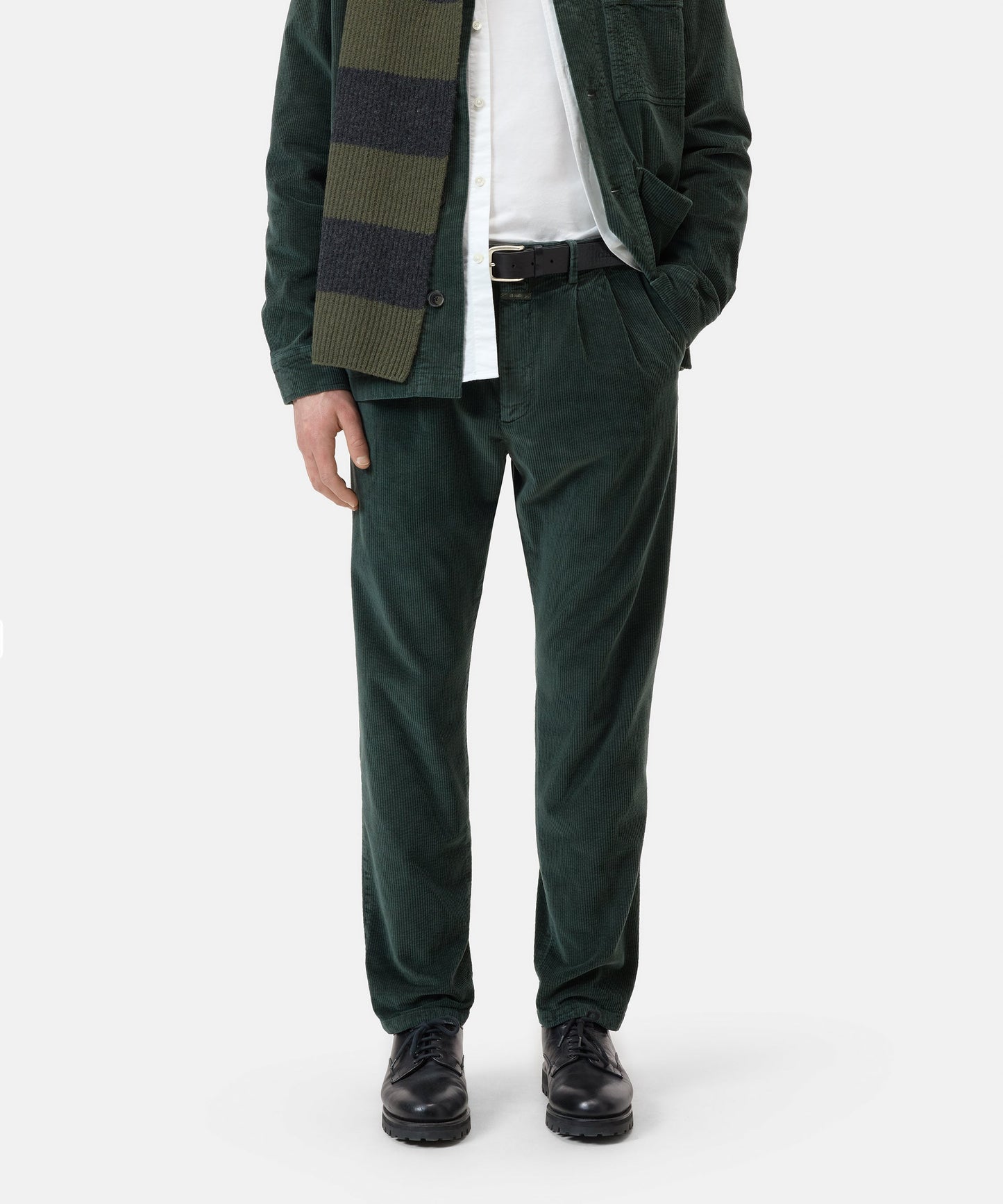 Closed Trouser Man Bergen Corduroy Green