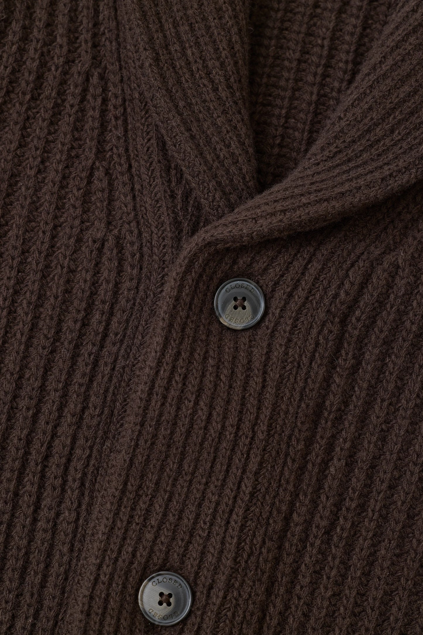 Closed Sweater Man Cardigan Scarf Collar Brown