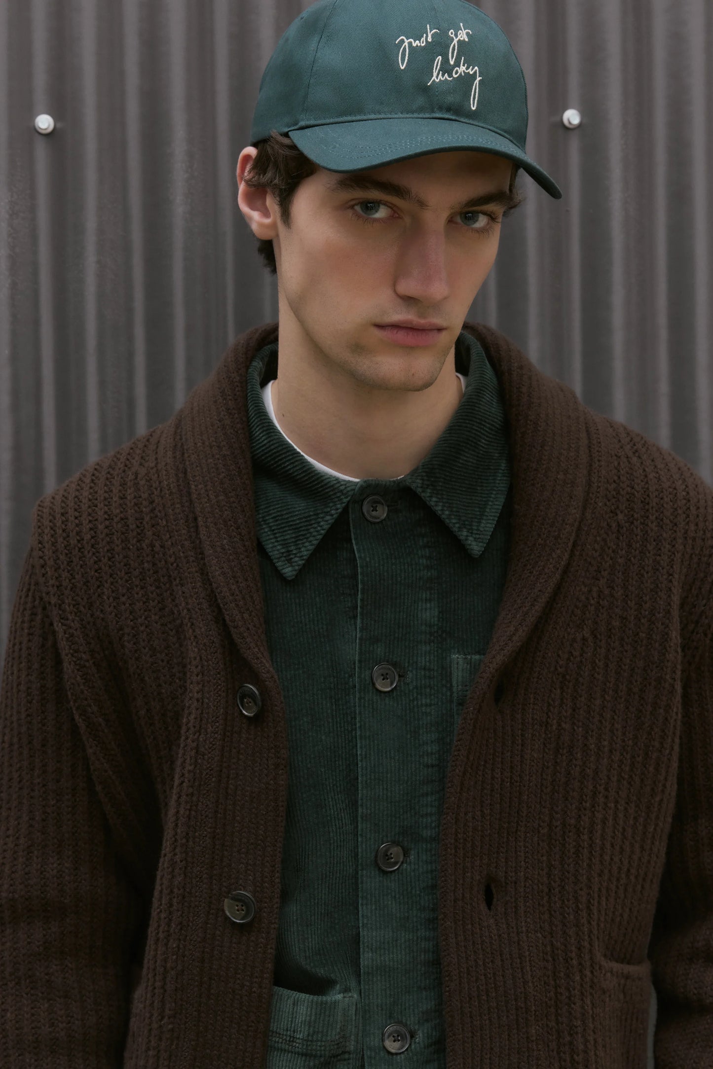 Closed Sweater Man Cardigan Scarf Collar Brown