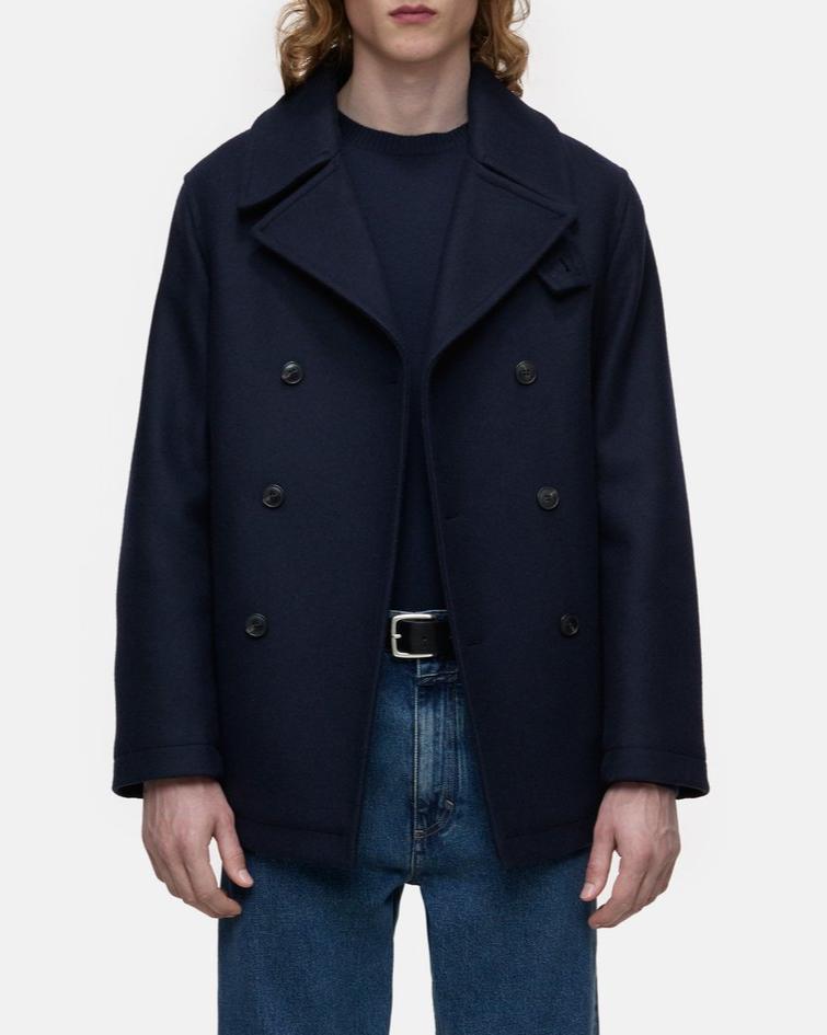 Closed Jacket Man Peacoat