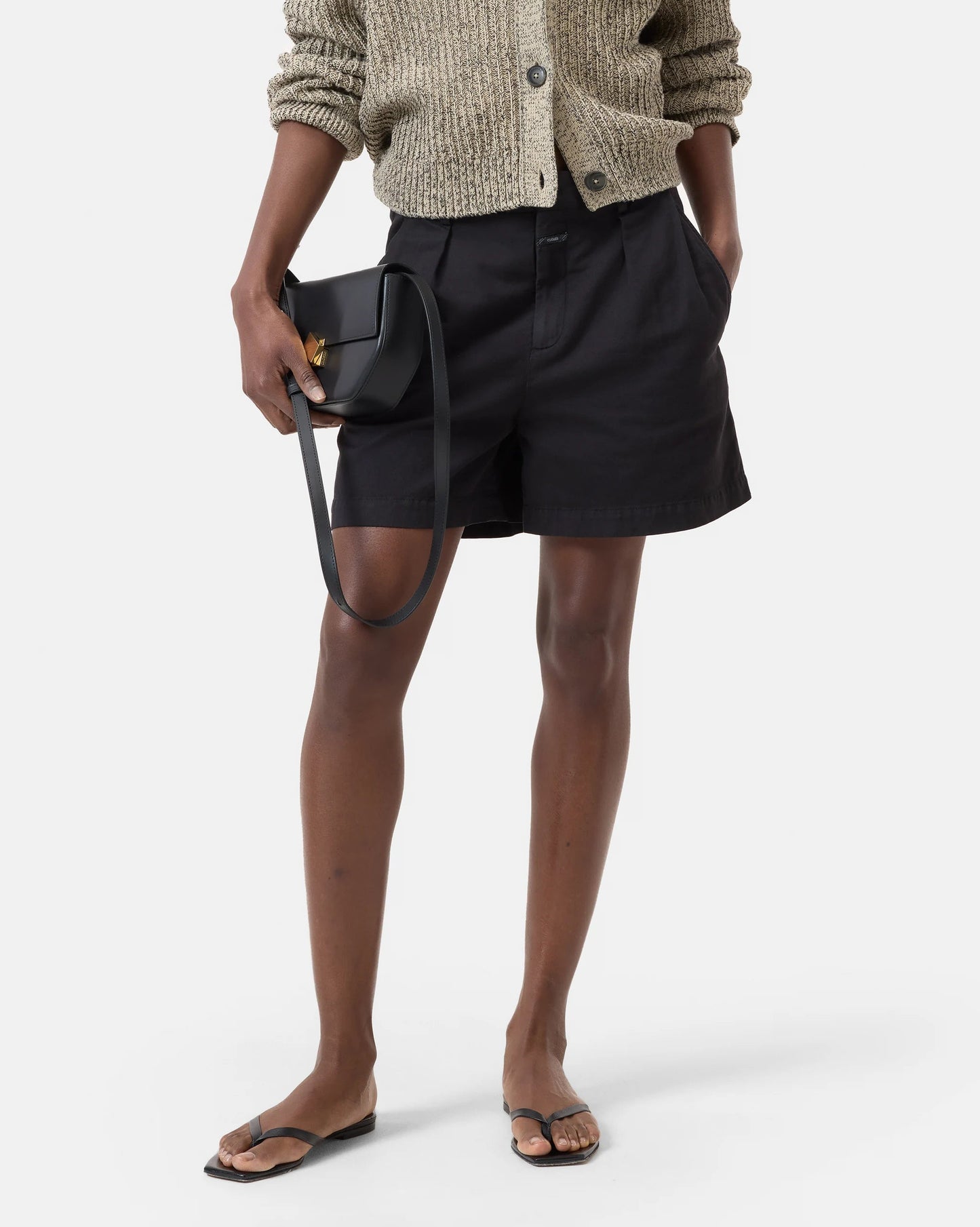 Closed Skirt Woman Shorts Revyl Black