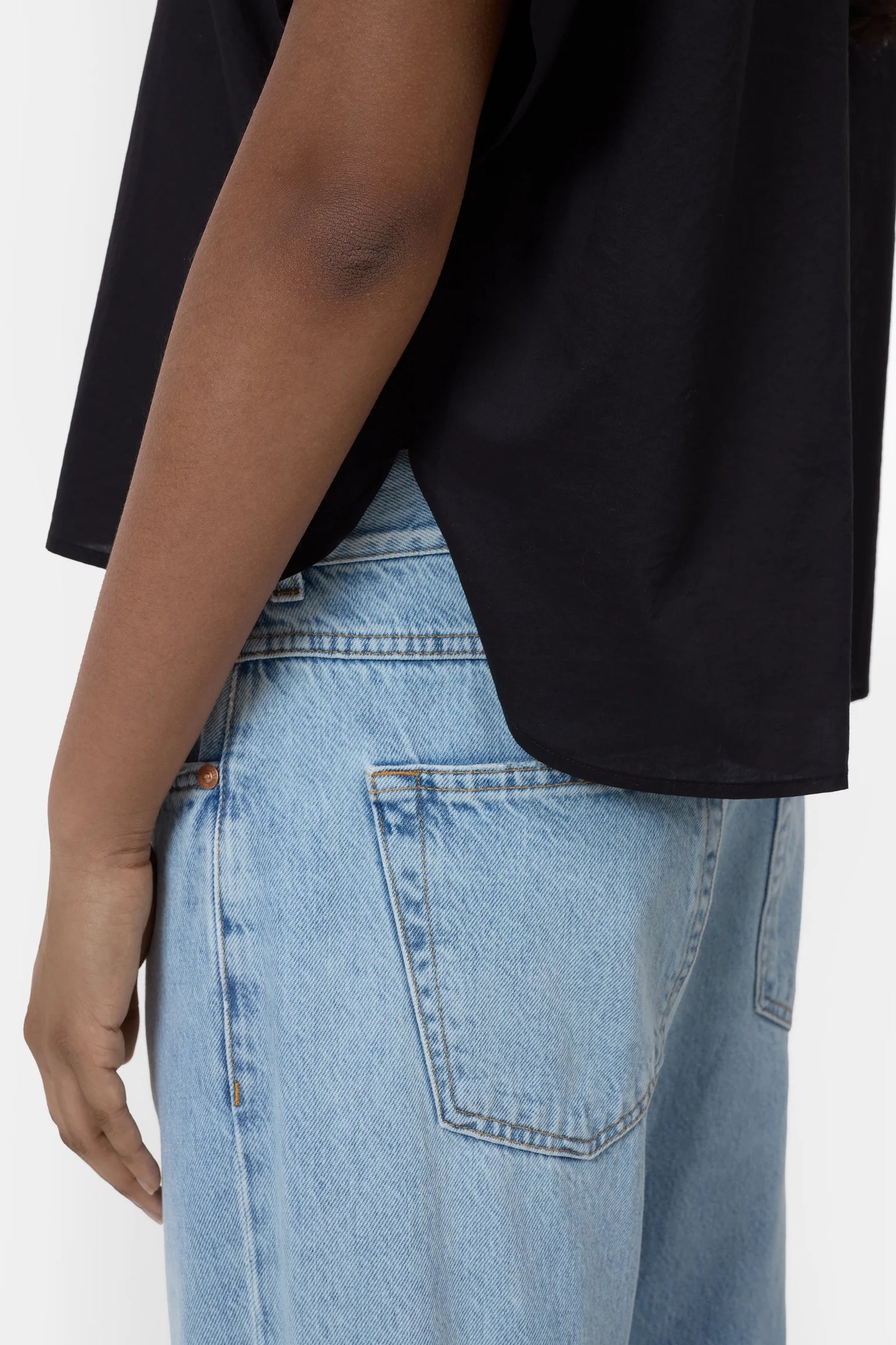 Closed Oversize Shirt Black