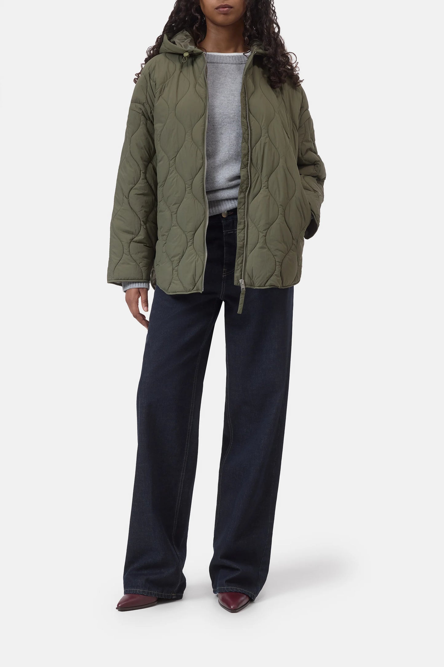 Closed Jacket Woman Quilted Hooded Jacket