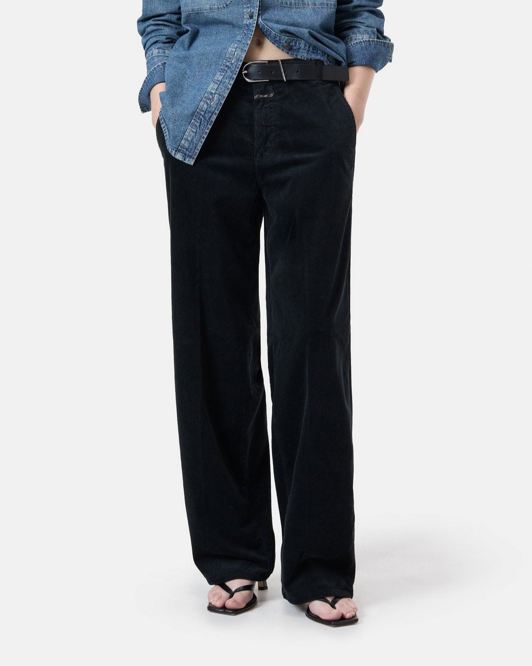 Closed Trouser Woman Jurdy Corduroy Black