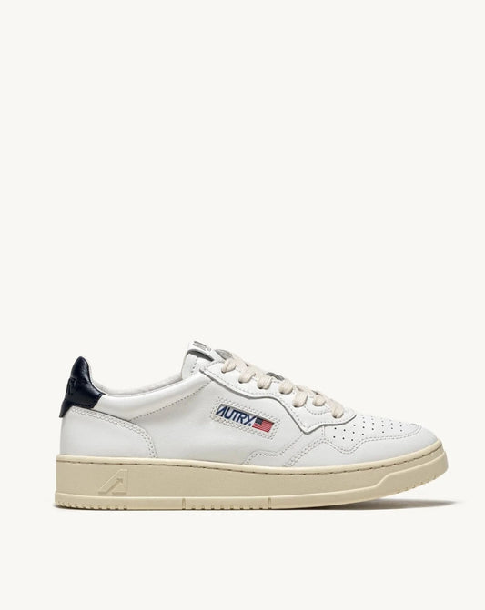 Autry LL22 White/Black sneakers