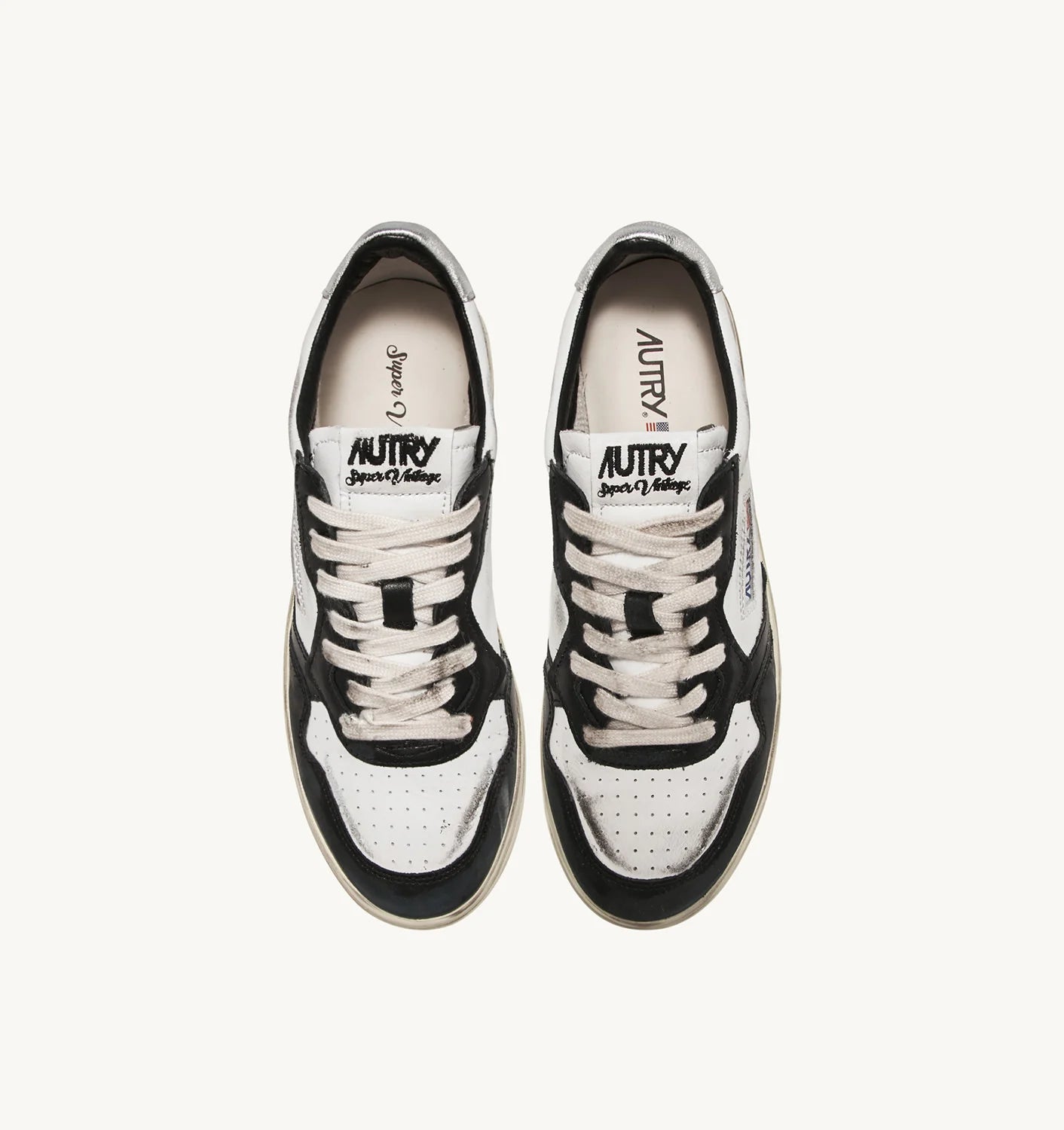 Autry SV11 White/Blk/Sil sneakers