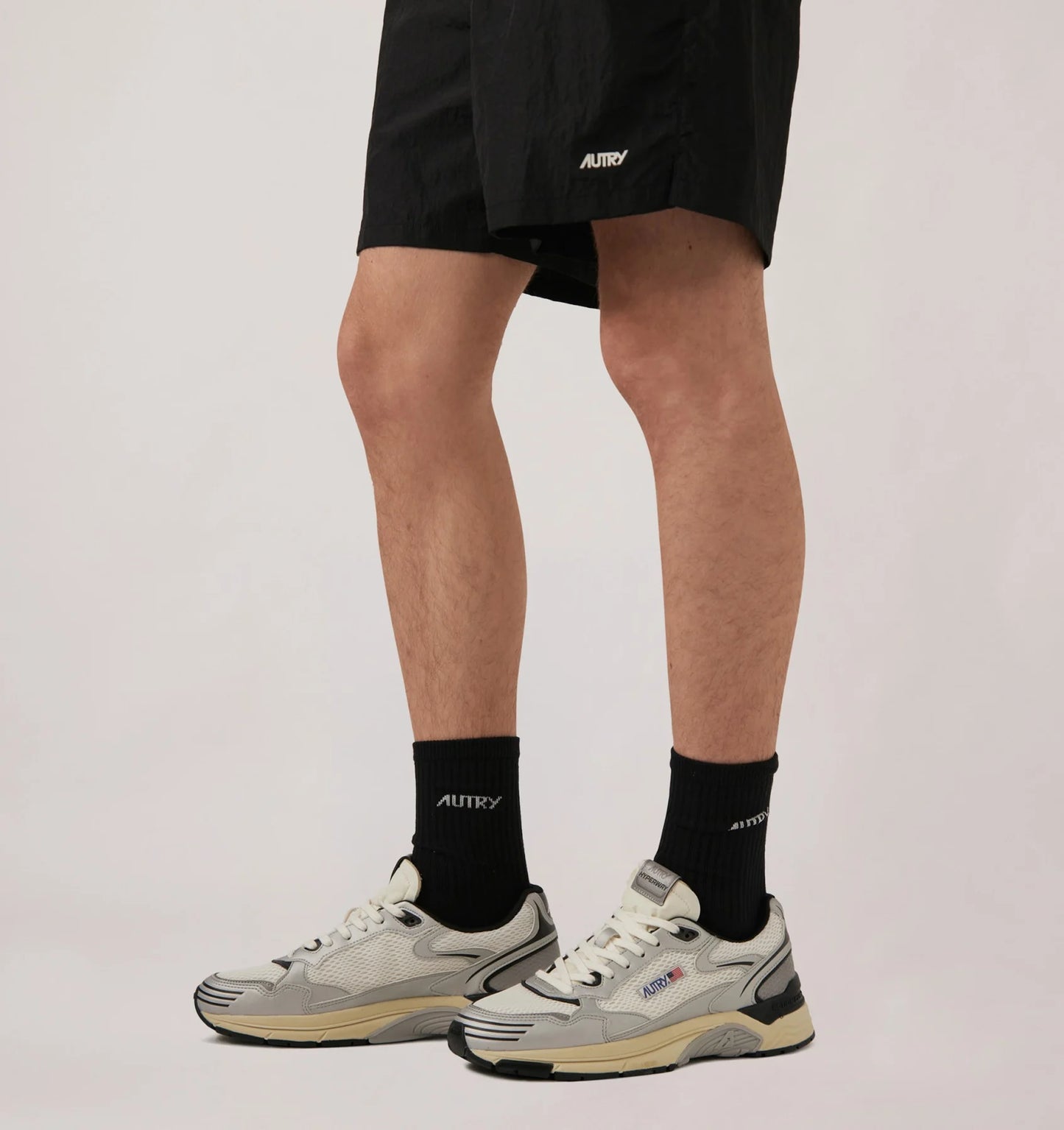 Autry MV04 Silver/White/Space Blue sneakers