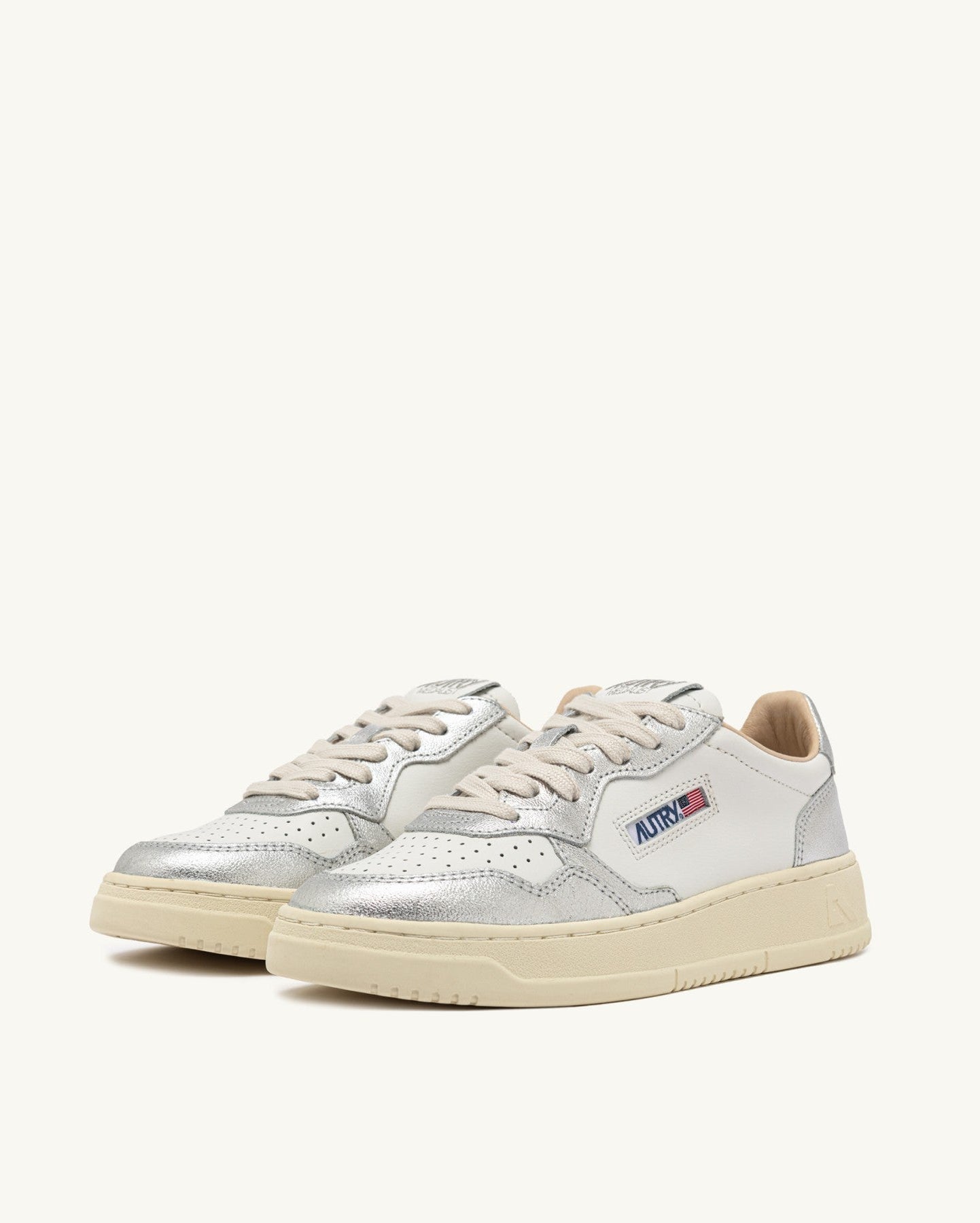 Autry WB18 White/Silver Bicolor Sneakers