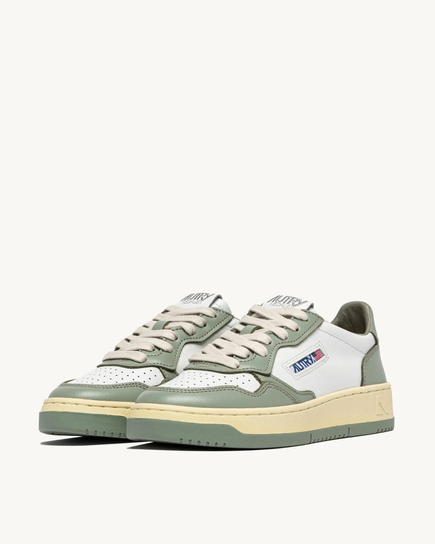 Autry WB65 White/Sea Grass Bicolor Sneakers