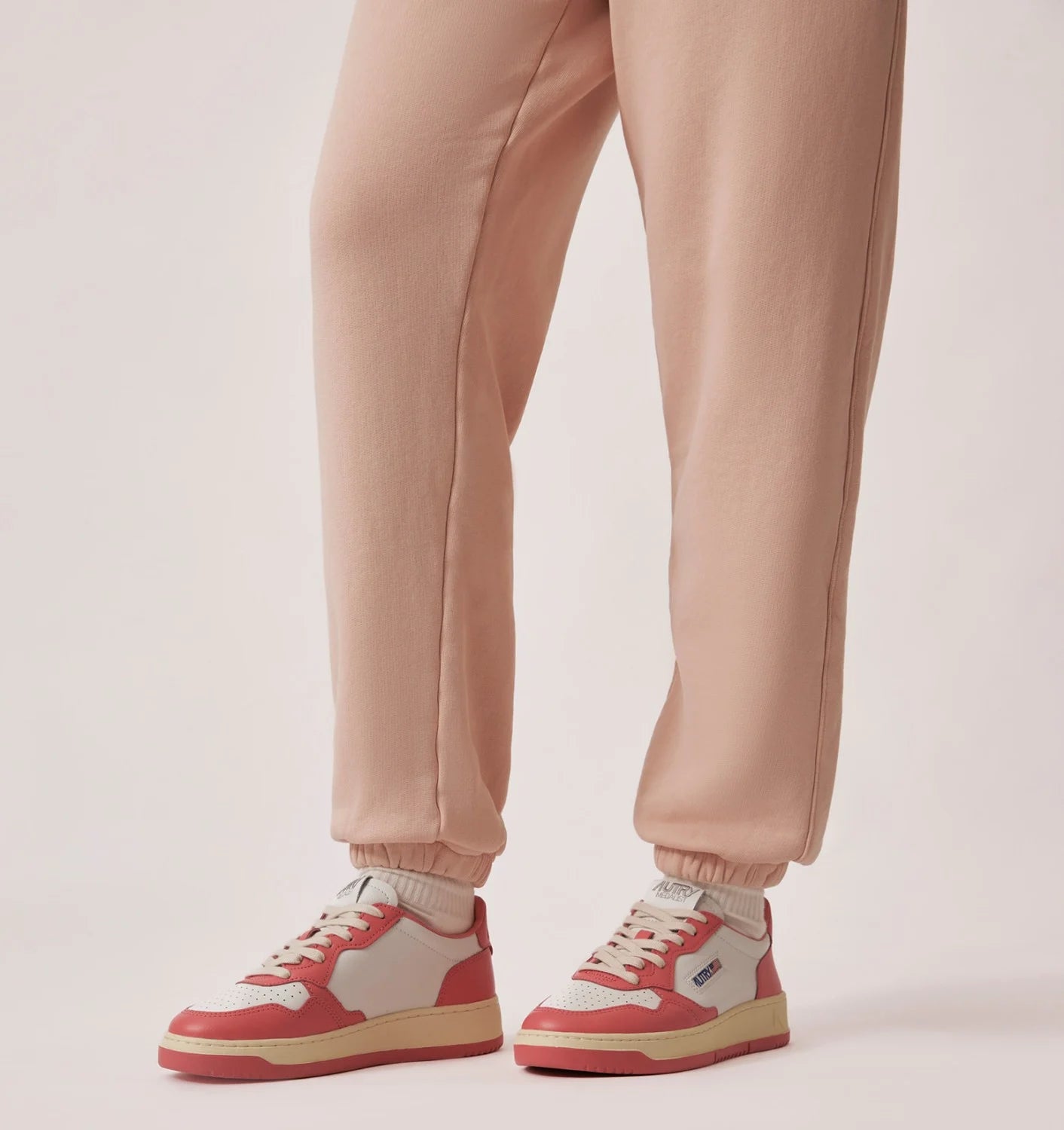 Autry WB55 White/Tearose Bicolor Sneakers