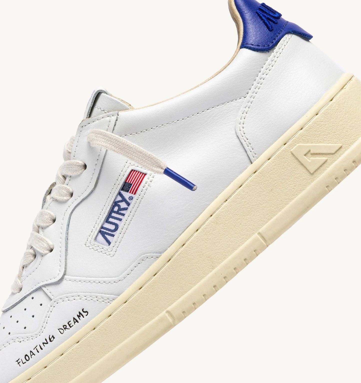 Autry DL01 White/Beaucoup Blue sneakers