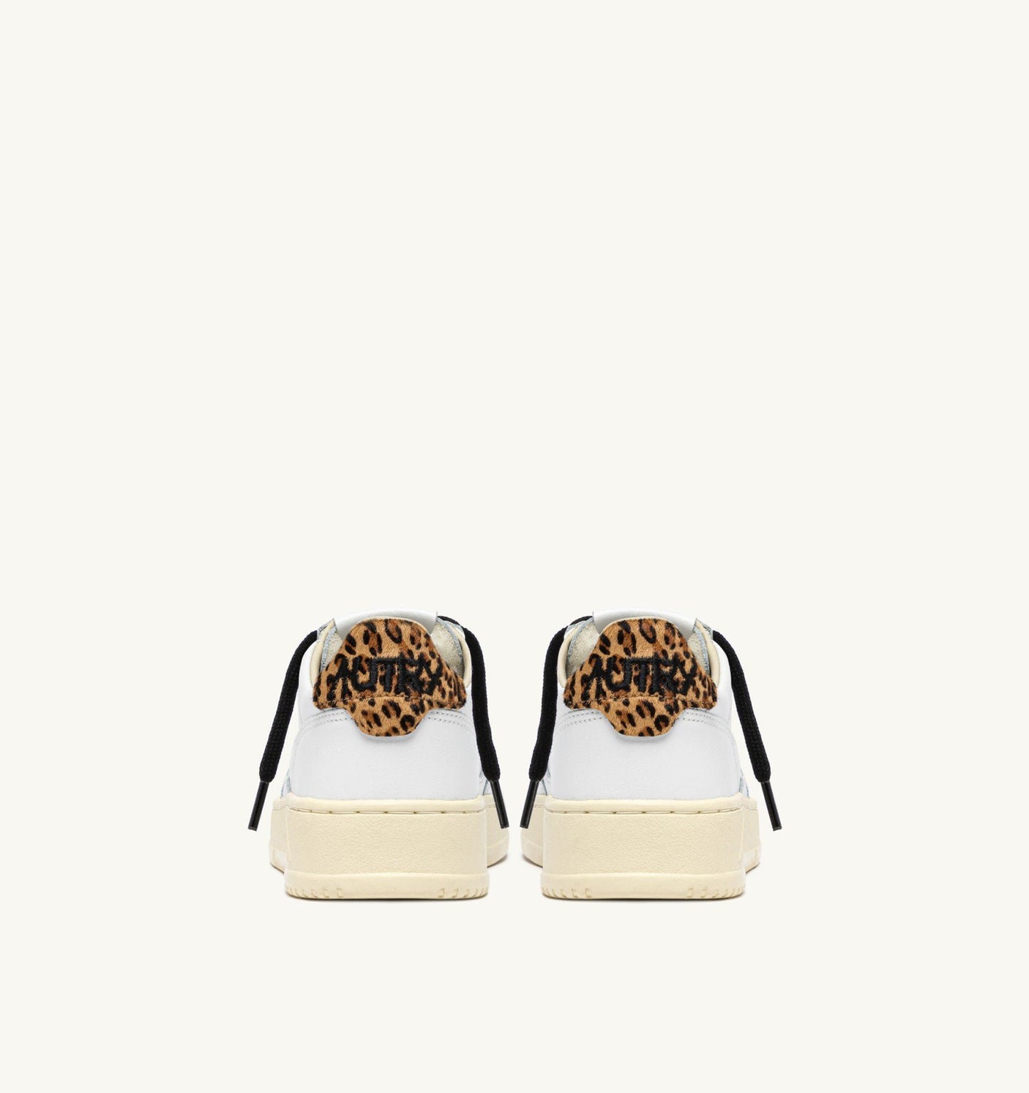 Autry OC01 White/Leopard sneakers