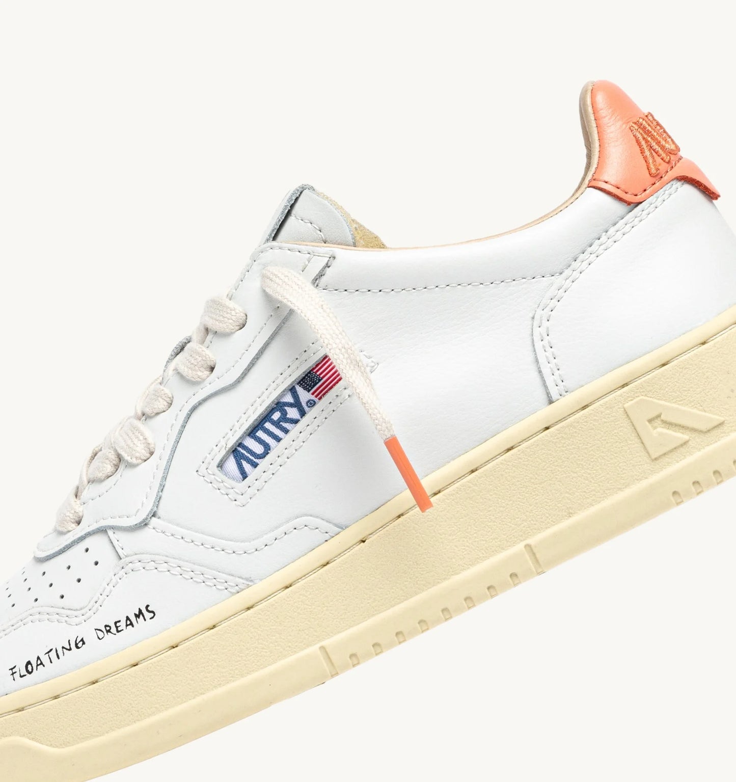Autry DL03 White/Peach Pink sneakers