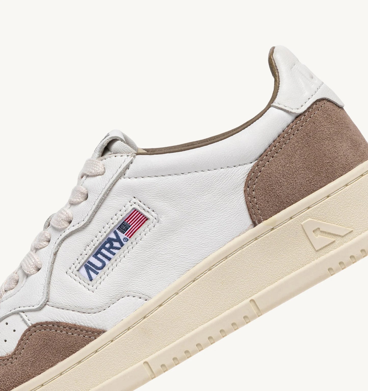 Autry GS43 White/Tobacco sneakers