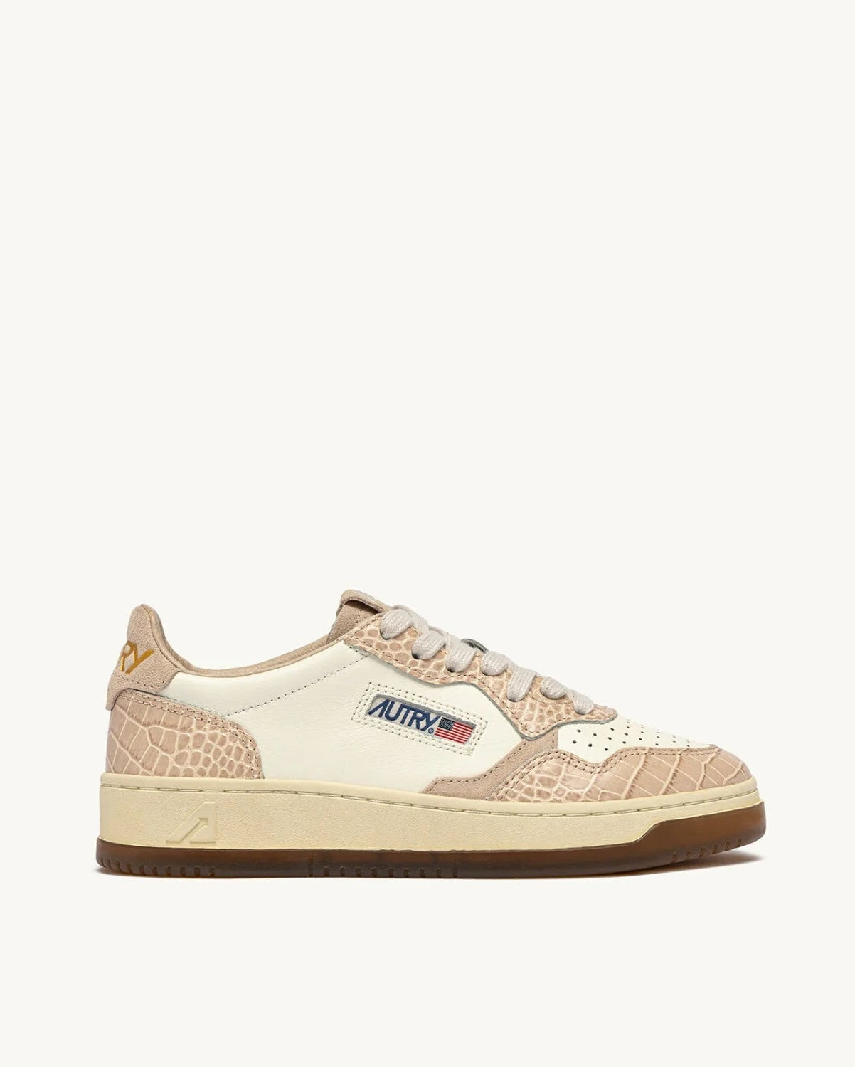 Autry CZ01 Marshmallow/Ivory sneakers
