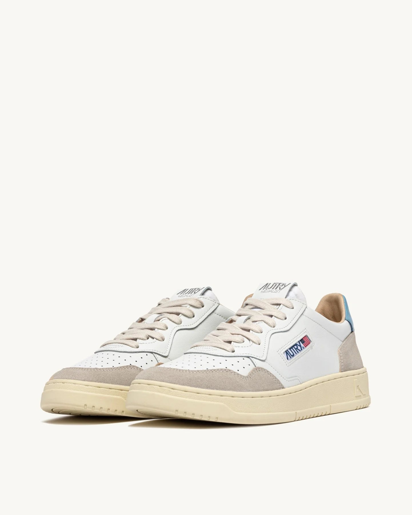 Autry LS12 White/Forget Me Not sneakers