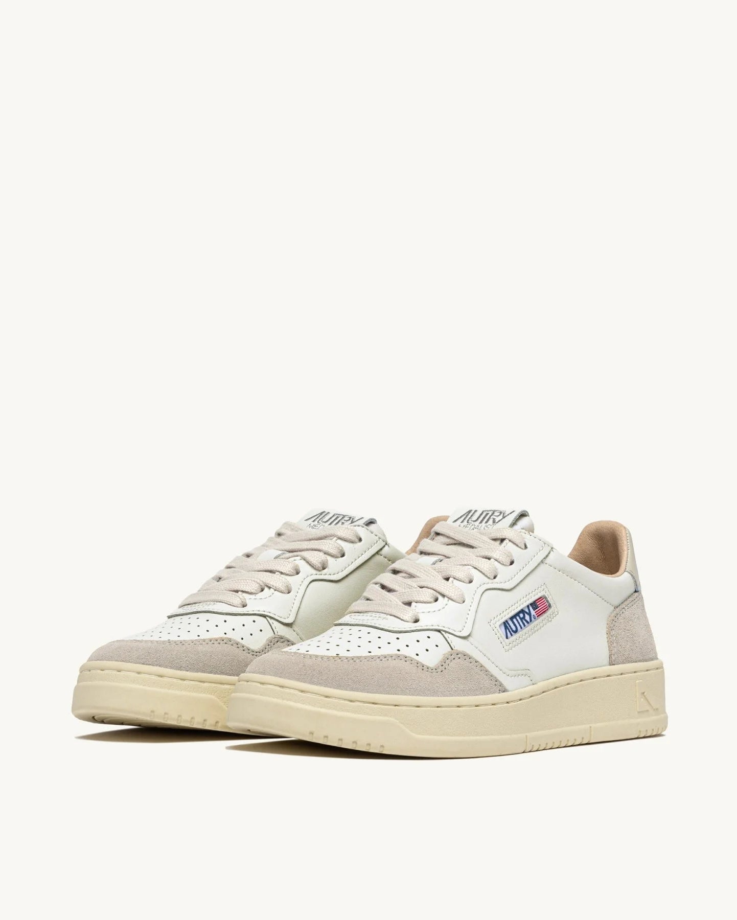 Autry LS14 White/Pelican sneakers