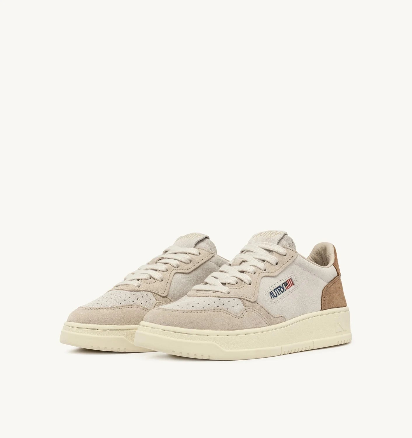 Autry TS04 Tric Suede Pwd/Ebony sneakers