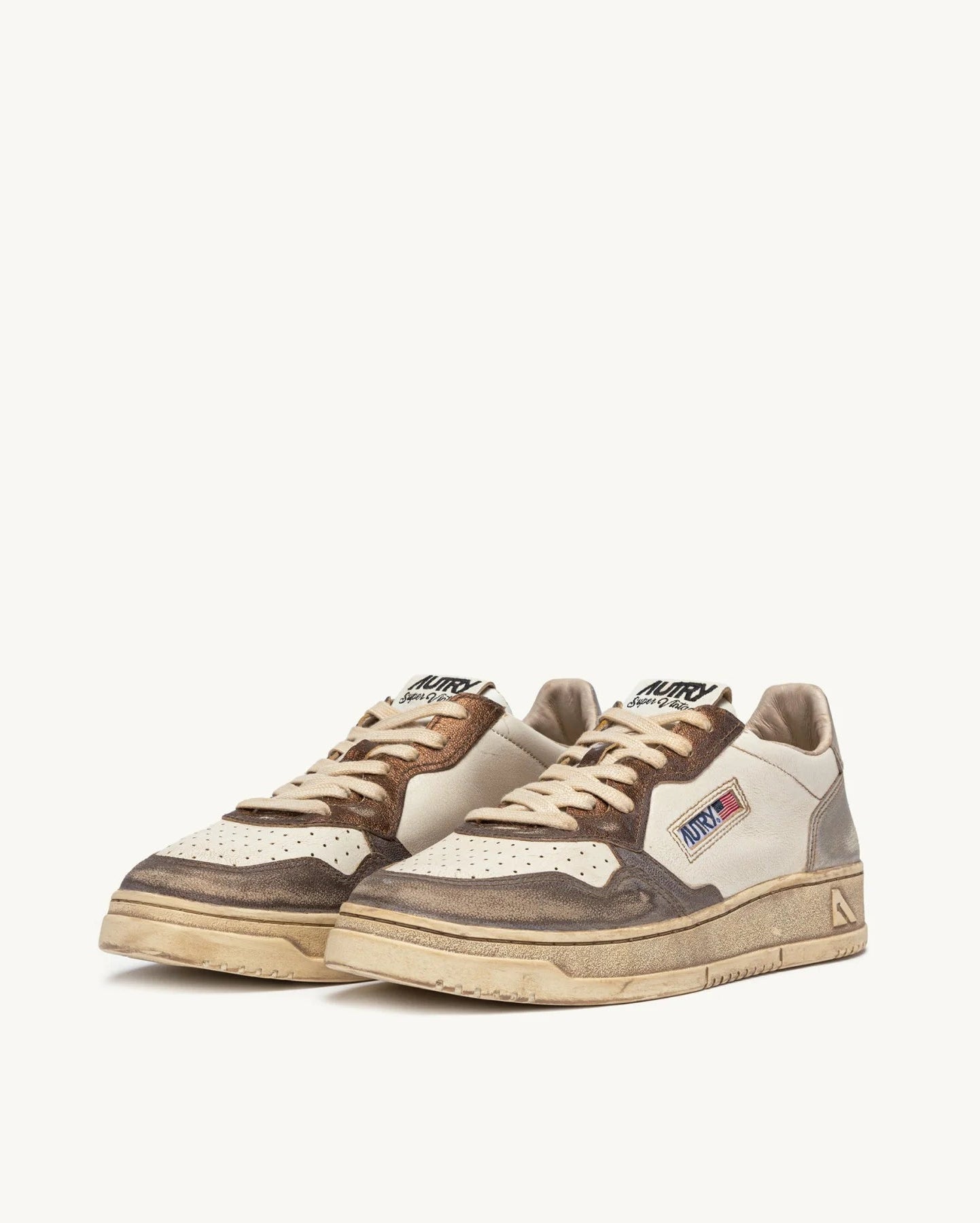 Autry MT08 Choco/Silver sneakers