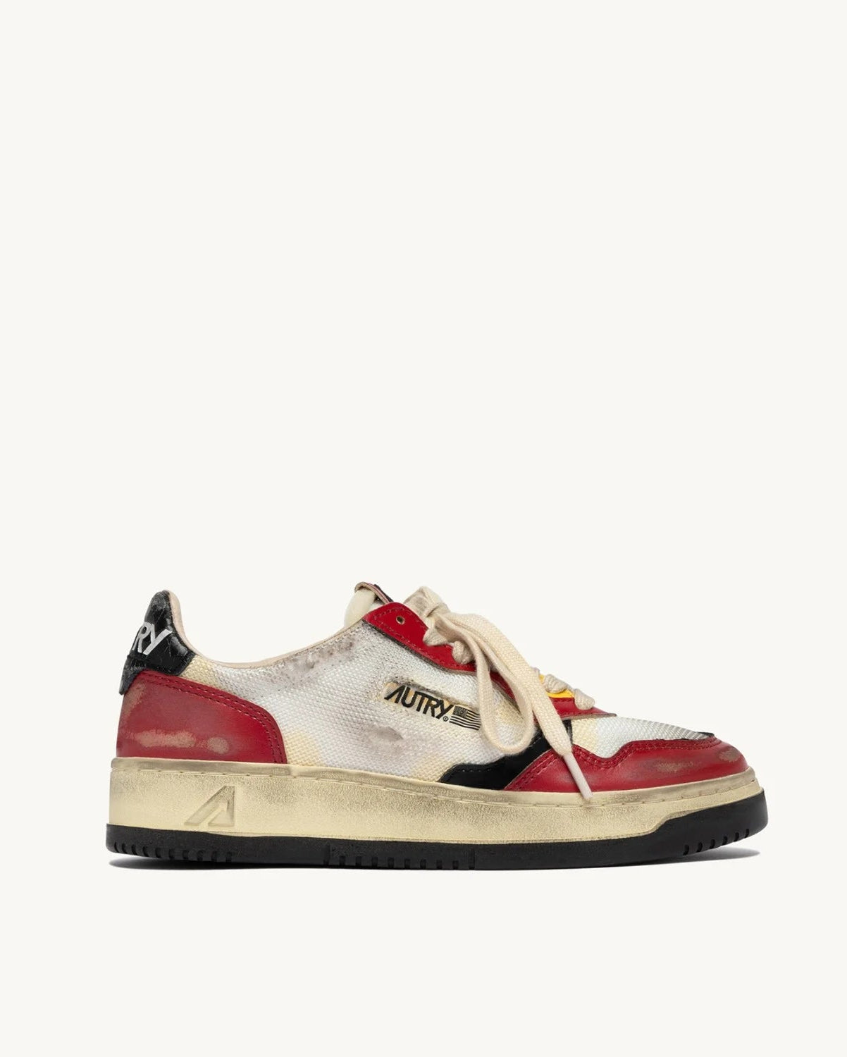 Autry KH02 White/Red sneakers